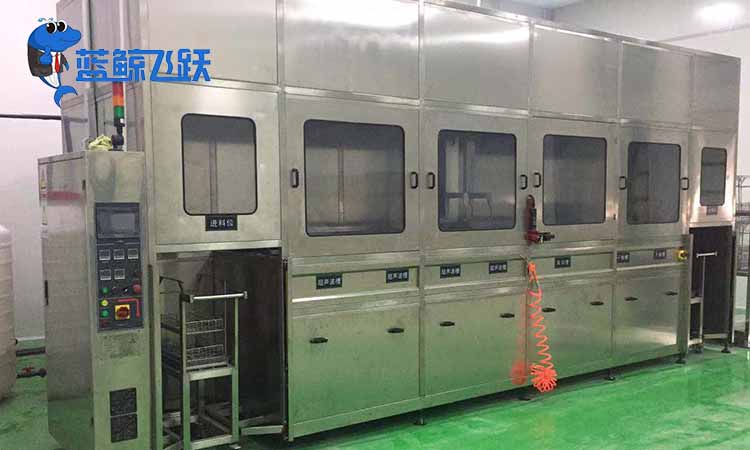 超声波清洗机清洗塑胶件全指南：从参数设置到防变形技巧