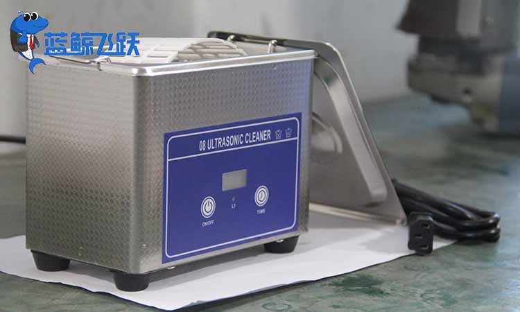 医用超声波清洗机怎么??？