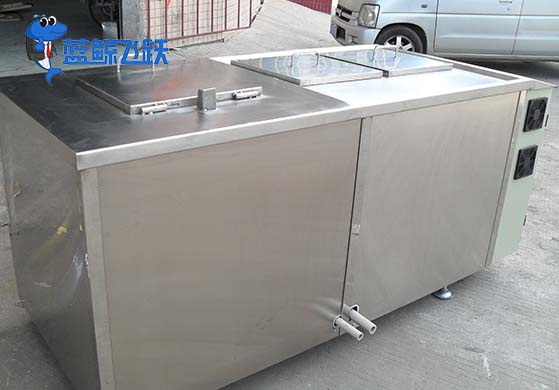 为什么超声波清洗机对汽车行业尤为重要