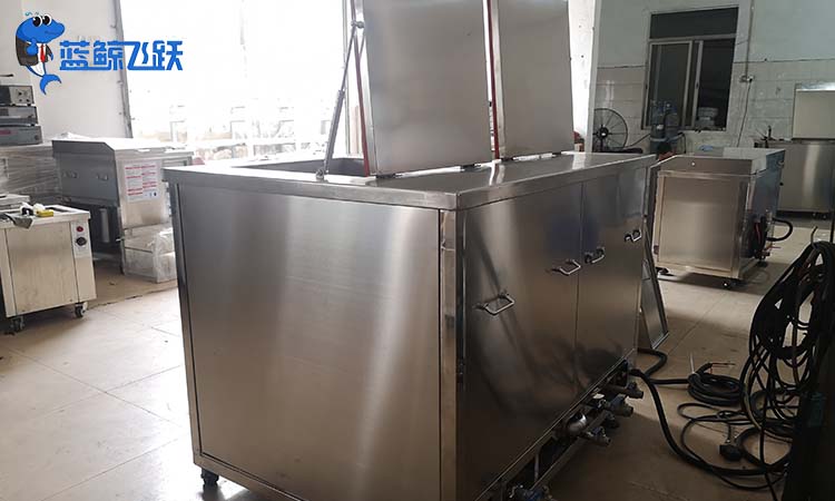 超声波清洗器厂家为何越来越重视B2C？