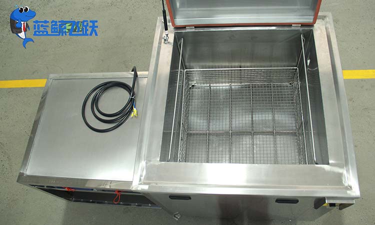 超声波清洗机在医疗行业的应用，如何清洗医疗器械？