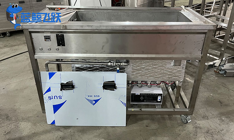 为什么要选择超声波清洗机进行清洗？
