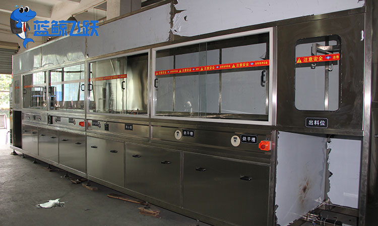 超声波清洗技术：提升电子元件可靠性与寿命的关键工具