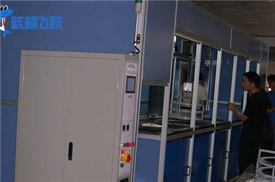 超声波清洗机养护与清洗全指南：延长寿命的8个关键步骤